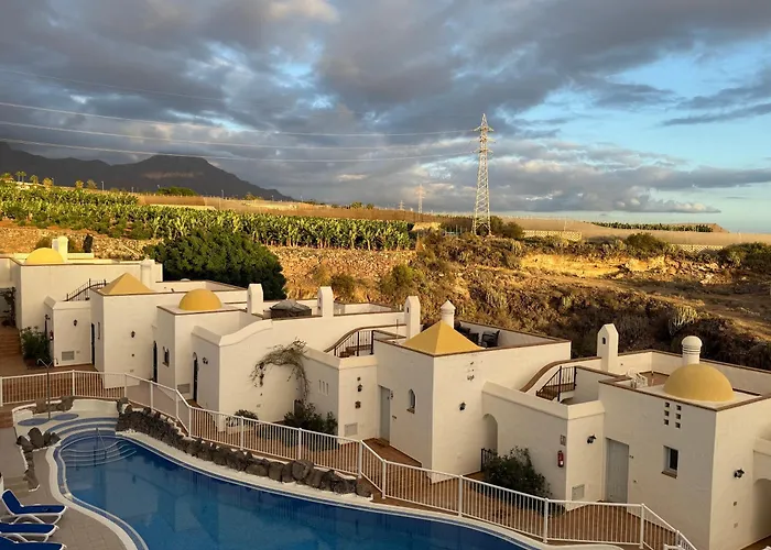 Sunset En Oasis Tropical *