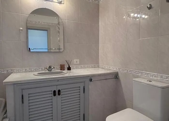 Sunset En Oasis Tropical Callao Salvaje